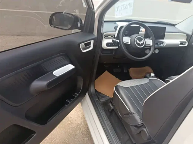 Wuling Hongguang Mini EV — Фото автомобиля 15