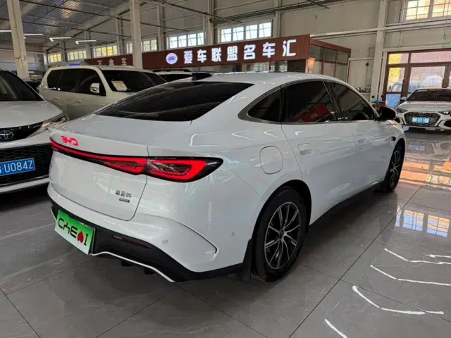 BYD Seal 06 — Фото автомобиля 9