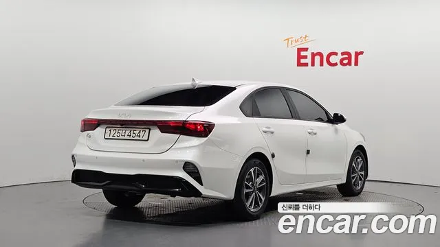Kia K3 — Фото автомобиля 2