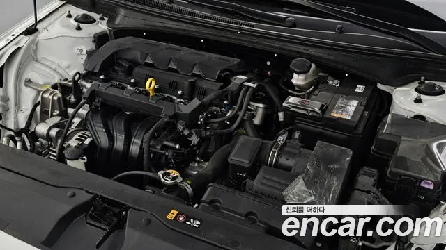 Hyundai Avante CN7 — Фото автомобиля 6