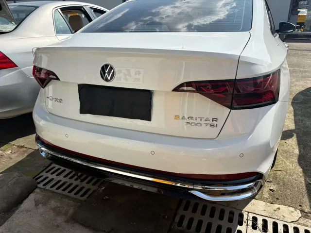 Volkswagen Sagitar — Фото автомобиля 10