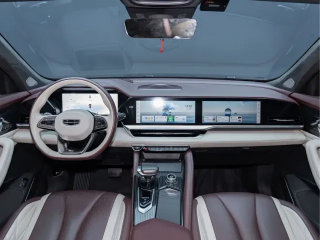 Geely Xingyue L — Фото автомобиля 18