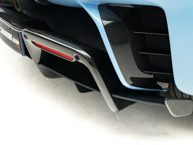 Ferrari SF90 — Фото автомобиля 17
