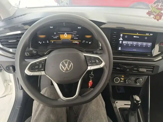 Volkswagen Lavida — Фото автомобиля 10