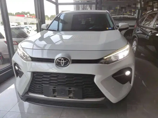 Toyota Wildlander — Фото автомобиля 2
