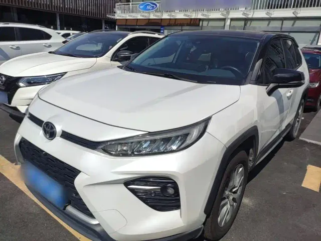 Фотография автомобиля — Toyota Wildlander
