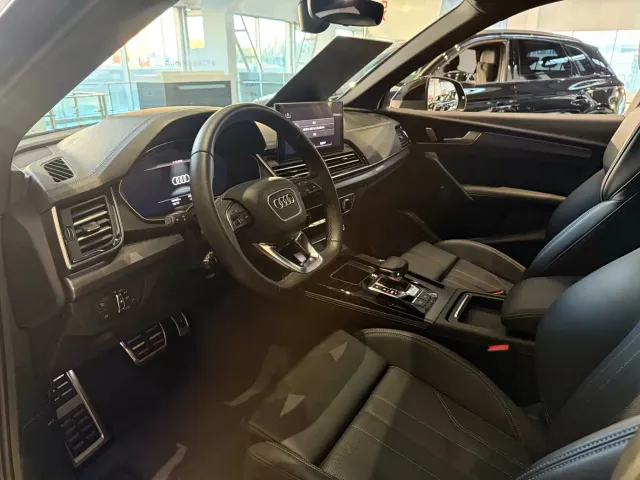 Audi Q5L — Фото автомобиля 6