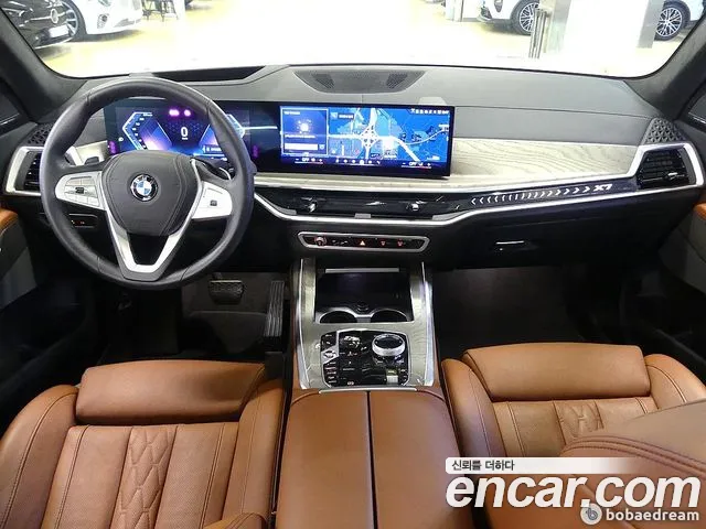 BMW X7 — Фото автомобиля 4
