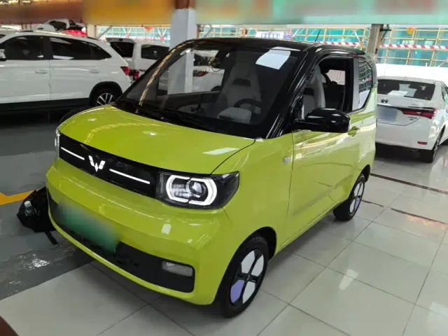 Фотография автомобиля — Wuling Hongguang Mini EV