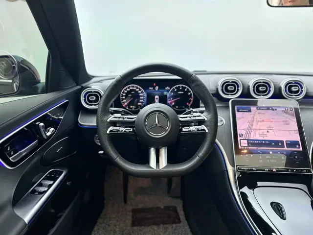 Mercedes-Benz C-Class — Фото автомобиля 8