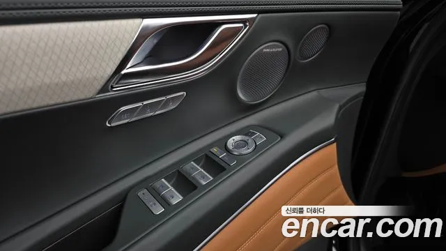 Genesis GV80 2.5T Бензин AWD — Фото автомобиля 19