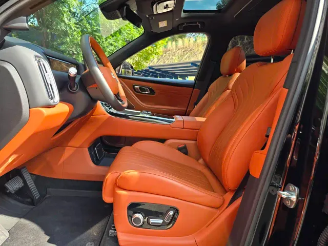Geely Galaxy M9 — Фото автомобиля 11