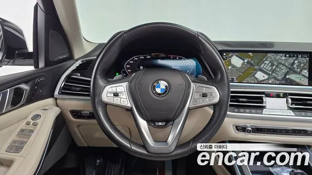 BMW X7 — Фото автомобиля 4