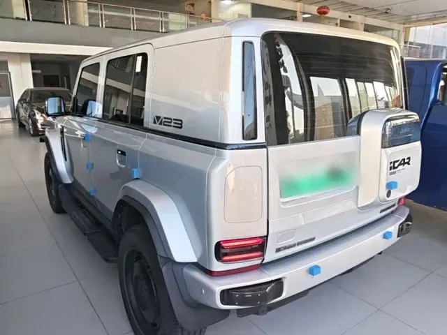 iCAR V23 — Фото автомобиля 4
