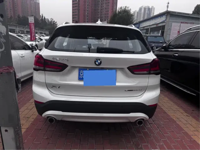 BMW X1 — Фото автомобиля 5