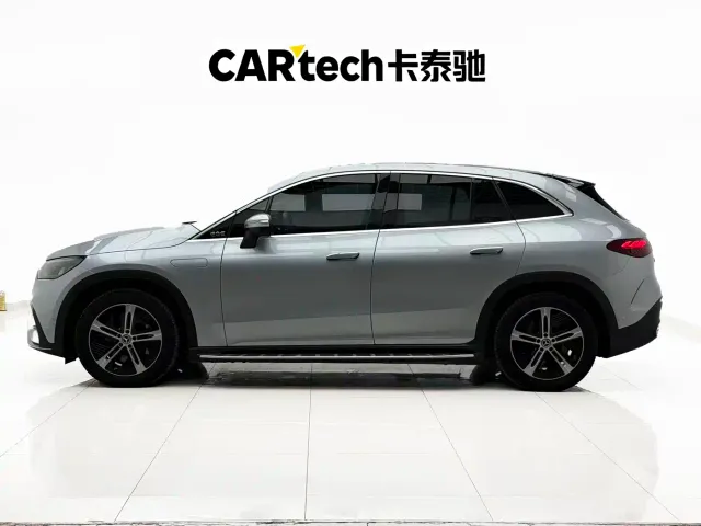 Mercedes-Benz EQE SUV — Фото автомобиля 3