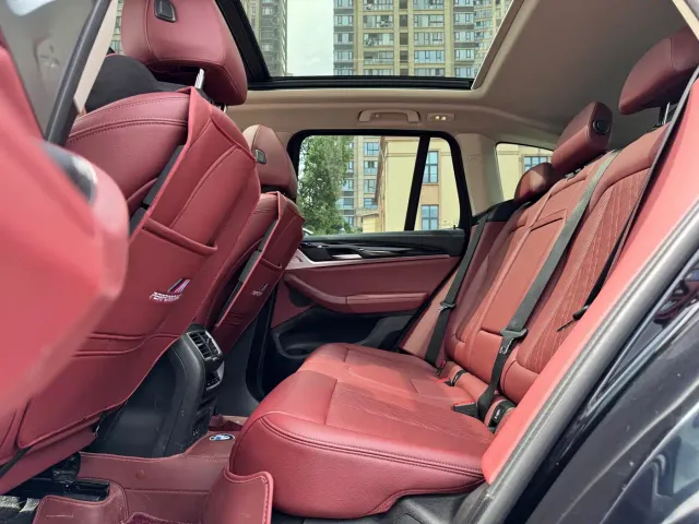 BMW X3 — Фото автомобиля 12