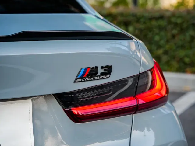 BMW M3 — Фото автомобиля 7