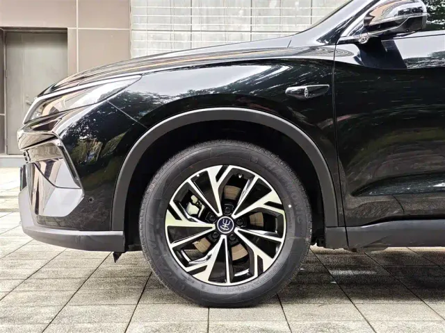 BYD Song Pro — Фото автомобиля 5