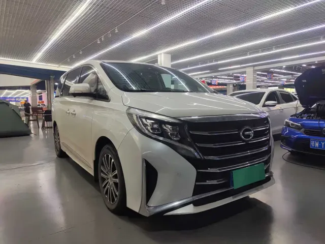 GAC Trumpchi M8 — Фото автомобиля 3
