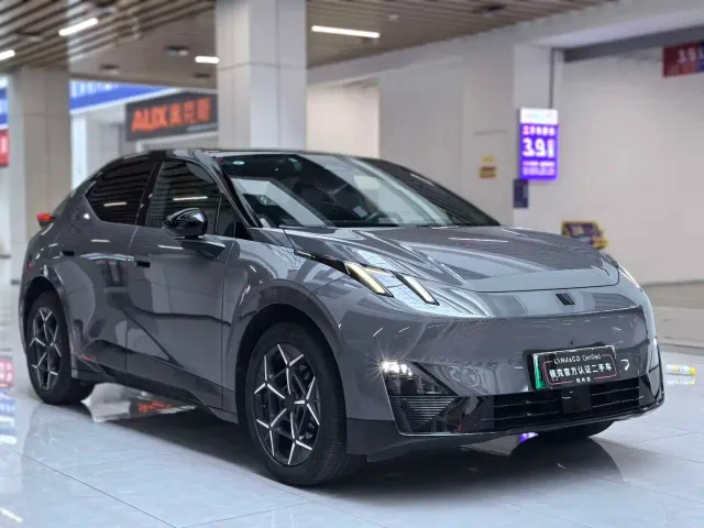 Lynk & Co Z20 — Фото автомобиля 3