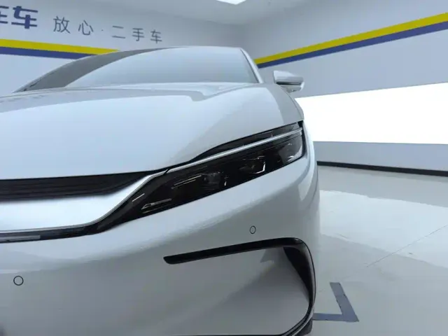 BYD Han — Фото автомобиля 5