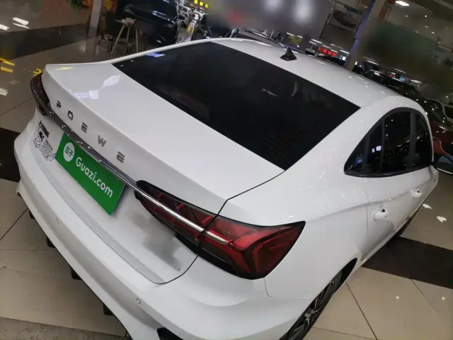 Roewe i5 — Фото автомобиля 4