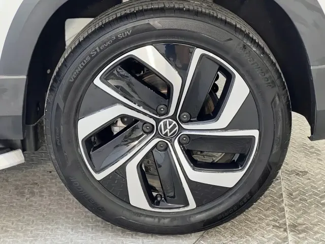 Volkswagen Tharu — Фото автомобиля 23