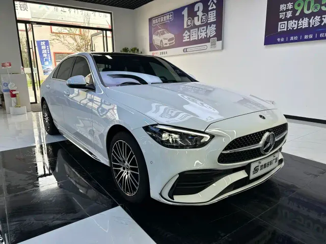 Mercedes-Benz C-Class — Фото автомобиля 2