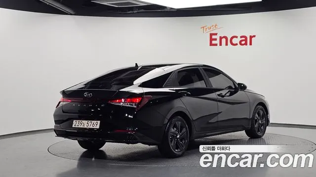 Hyundai Avante CN7 — Фото автомобиля 2