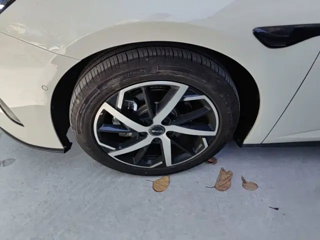 BYD Seal 07 DM-i — Фото автомобиля 22