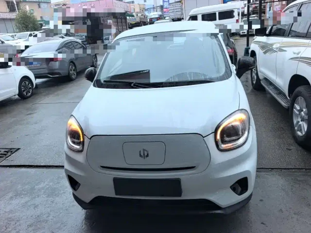 Leapmotor T03 — Фото автомобиля 2