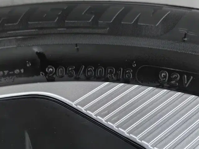 Geely Geometry E Firefly — Фото автомобиля 24