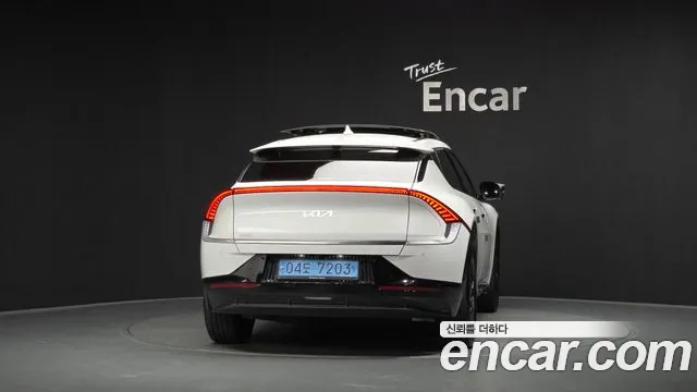 Kia EV6 — Фото автомобиля 4