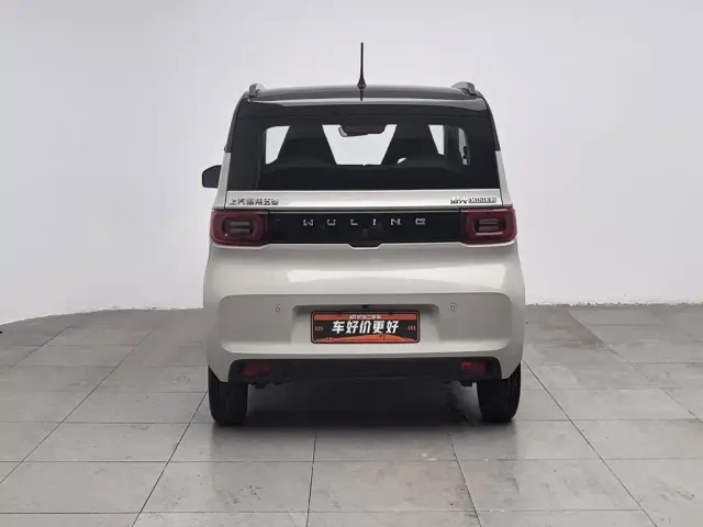 Wuling Hongguang Mini EV — Фото автомобиля 4