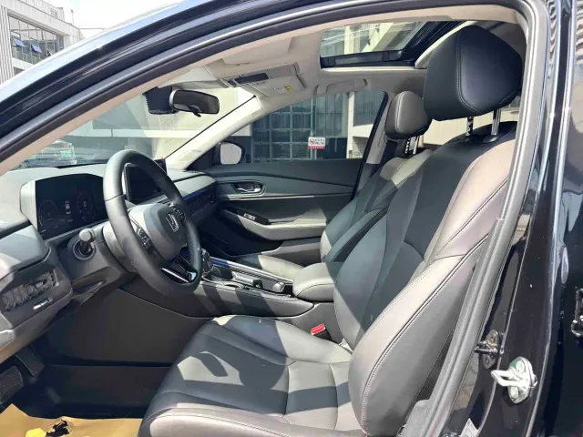 Honda Accord — Фото автомобиля 4