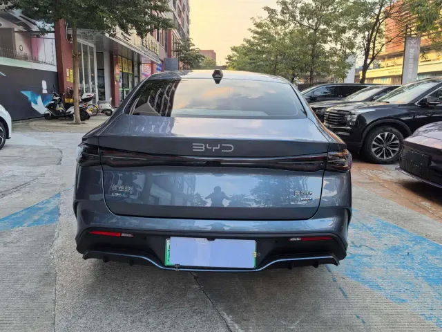 BYD Seal 06 — Фото автомобиля 6