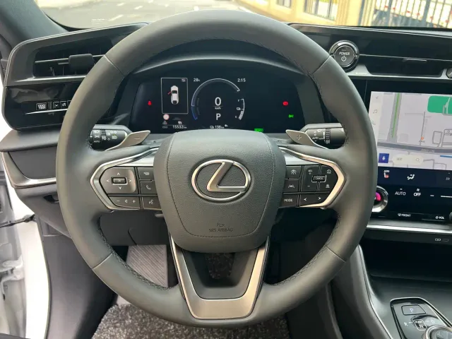 Lexus RZ — Фото автомобиля 11