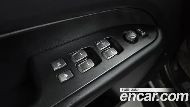 KG_Mobility_Ssangyong Rexton Новый Rexton Sport Дизель 2.2 4WD — Фото автомобиля 27