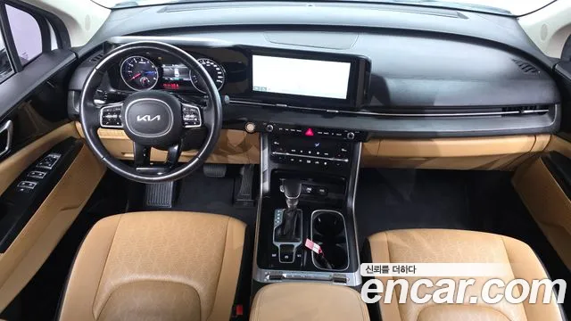 Kia Carnival — Фото автомобиля 10
