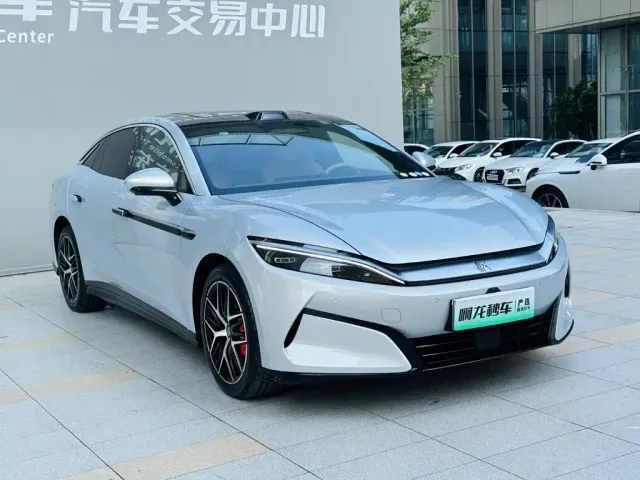 BYD Han L — Фото автомобиля 3