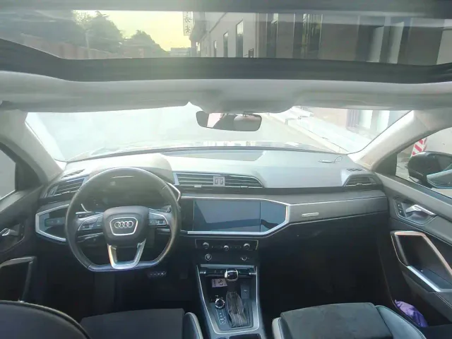 Audi Q3 — Фото автомобиля 9