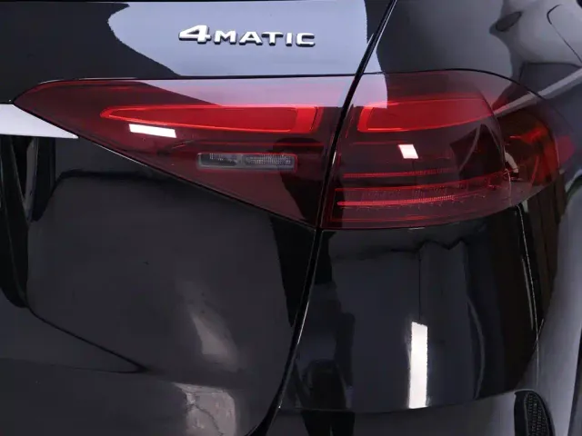 Mercedes-Benz GLE-Class — Фото автомобиля 9