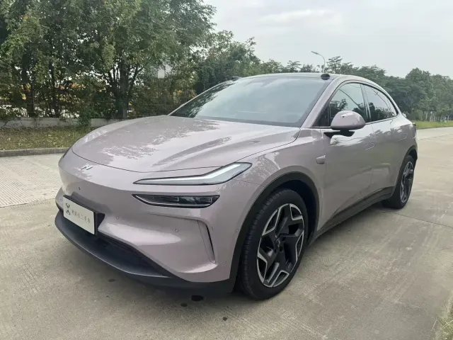 Фотография автомобиля — Onvo L60