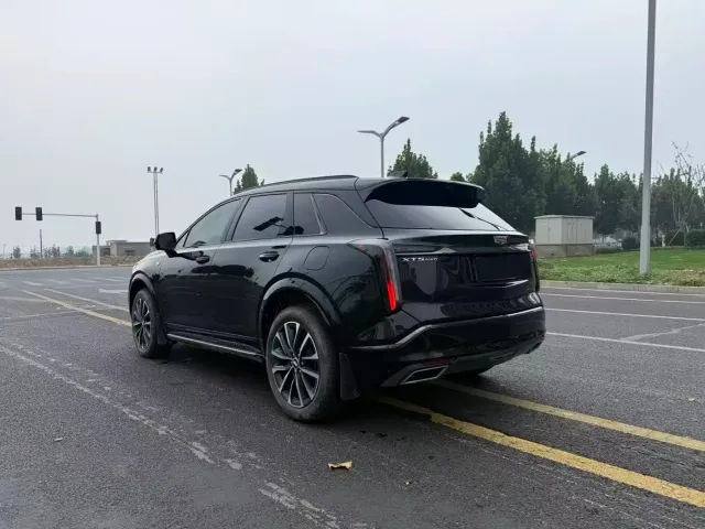 Cadillac Cadillac XT5 2025 2.0T Premium Model — Фото автомобиля 11