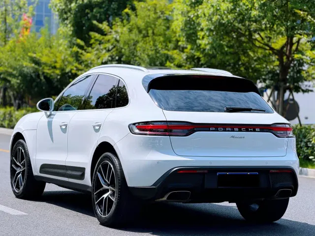 Porsche Macan — Фото автомобиля 17