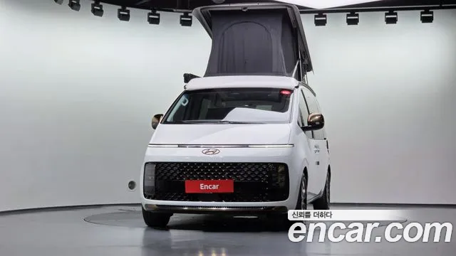 Hyundai Staria Staria 2WD автодом — Фото автомобиля 3