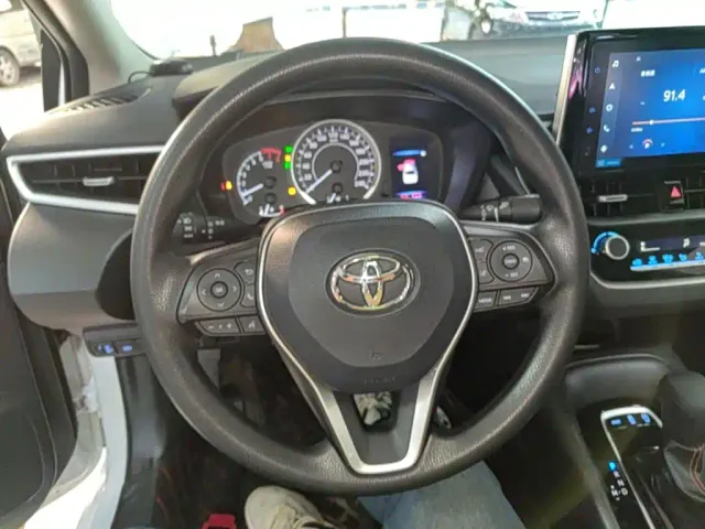 Toyota Corolla — Фото автомобиля 10