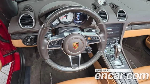 Porsche 718 — Фото автомобиля 13