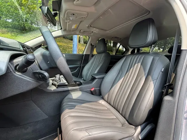Peugeot 408 — Фото автомобиля 12